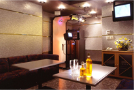 Reservable karaoke room